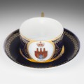 Filiżanka z herbem Krakowa, kobalt, 1900-1930 r.